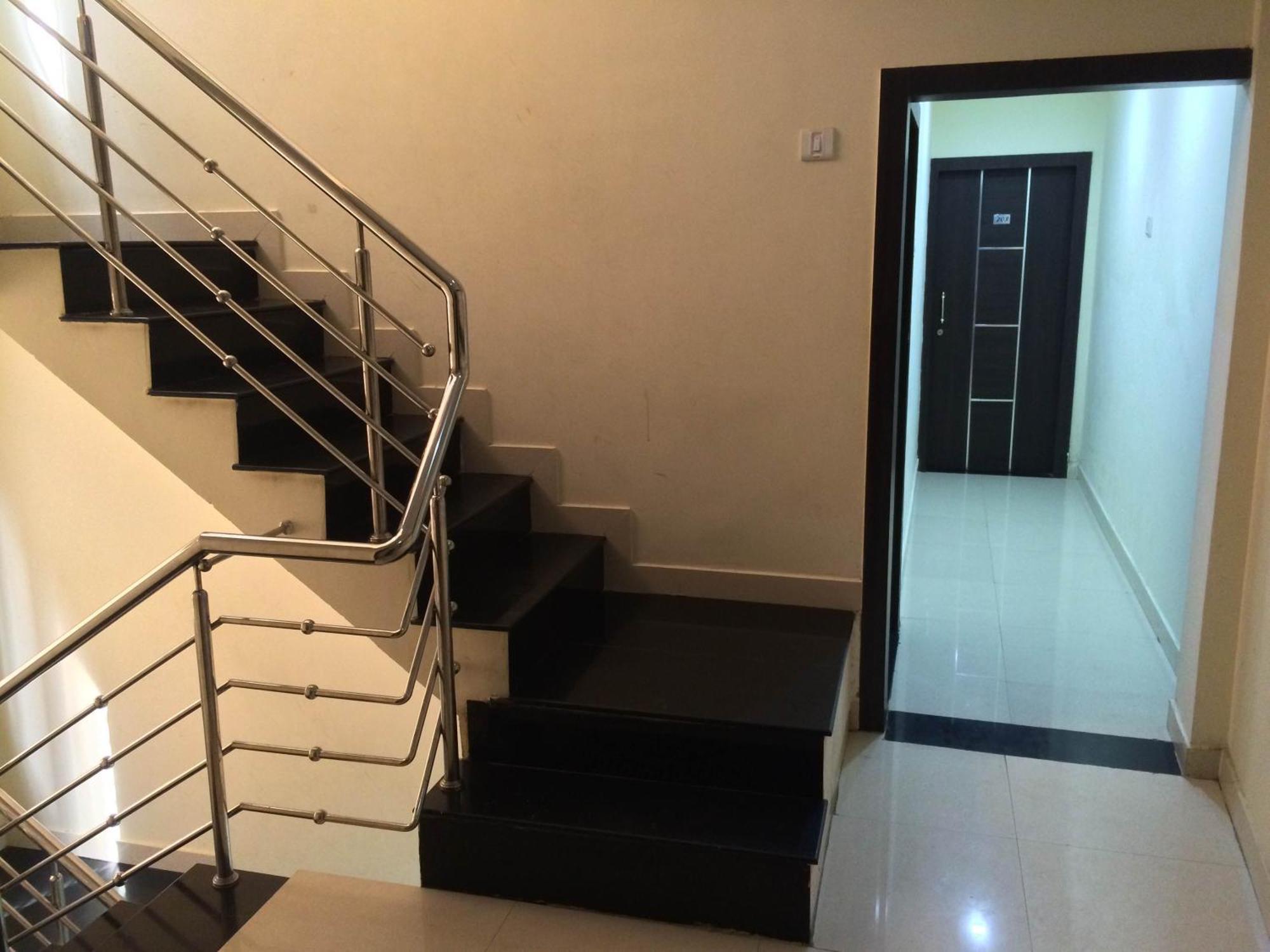 Hotel Vrandavan Palace Near Mahakal Temple Ujjain Εξωτερικό φωτογραφία